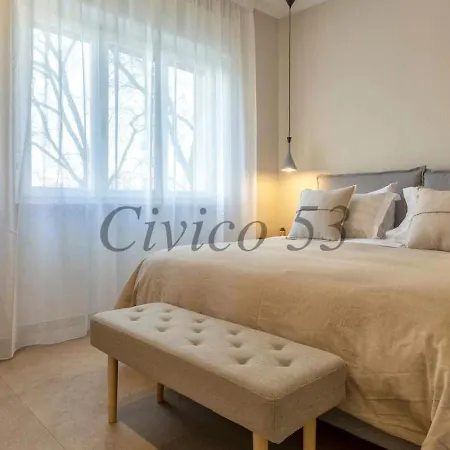 Διαμέρισμα Civico 53 *